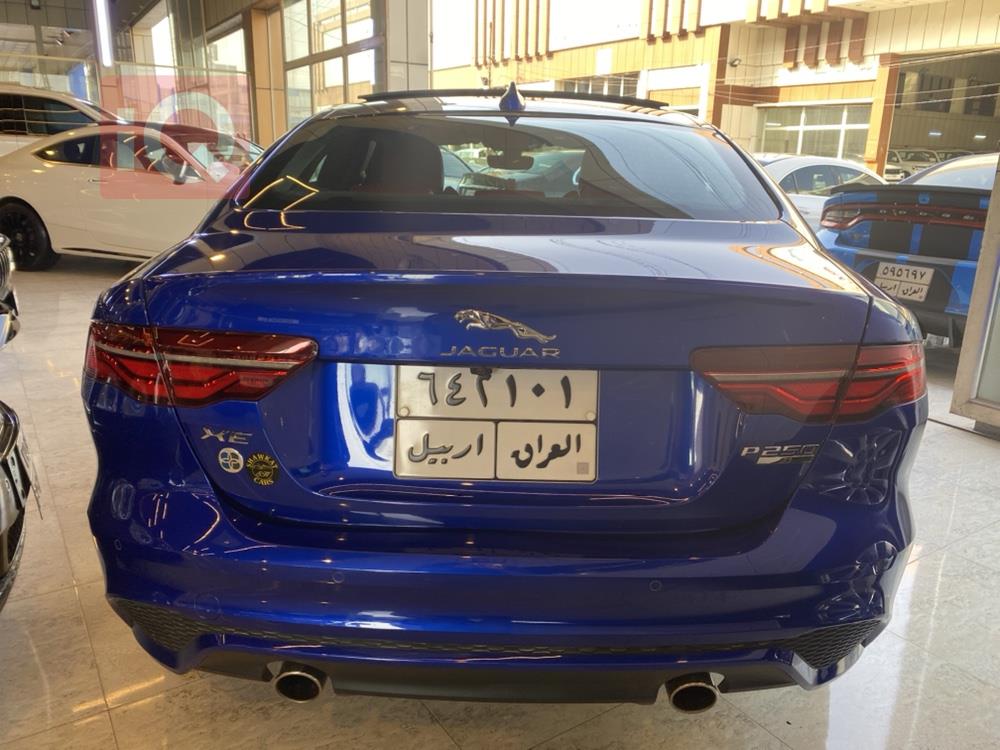 جاكوار XE